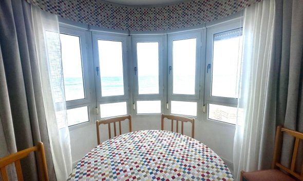 Resale - Apartment - Torrevieja - Centro