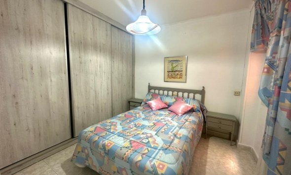 Resale - Apartment - Torrevieja - Centro