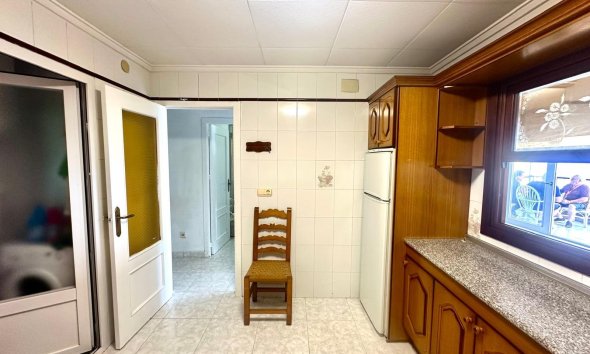 Resale - Apartment - Torrevieja - Centro