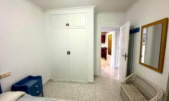 Resale - Apartment - Torrevieja - Centro