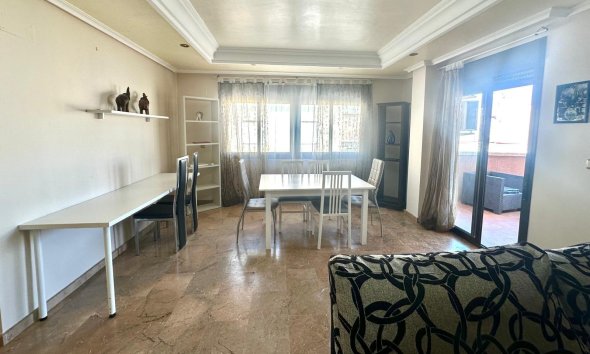 Resale - Apartament / Duplex - Torrevieja