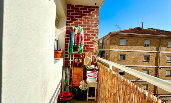 Resale - Apartment - Torrevieja - Estacion de autobuses