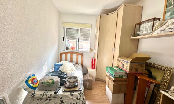 Resale - Apartment - Torrevieja - Estacion de autobuses