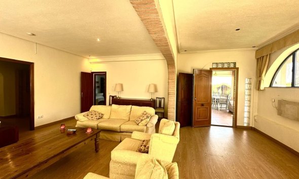 Resale - Villa - Orihuela Costa - Costa blanca