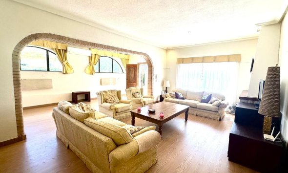 Resale - Villa - Orihuela Costa - Costa blanca