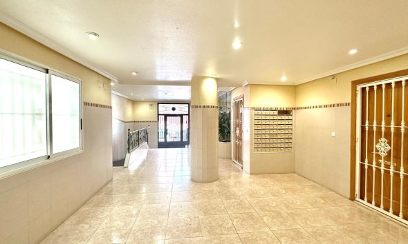 Rynek Wtórny - Apartament - Torrevieja - Centro
