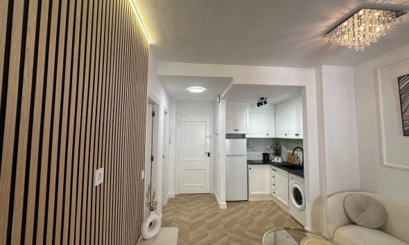 Rynek Wtórny - Apartament - Torrevieja - Centro