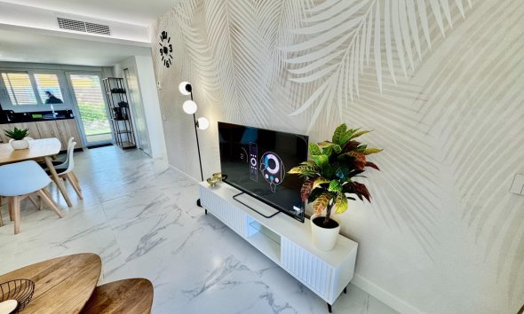 Resale - Apartment - Torrevieja - Punta Prima