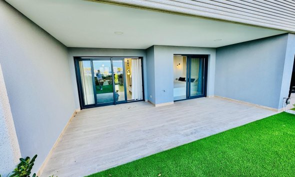 Resale - Apartment - Torrevieja - Punta Prima