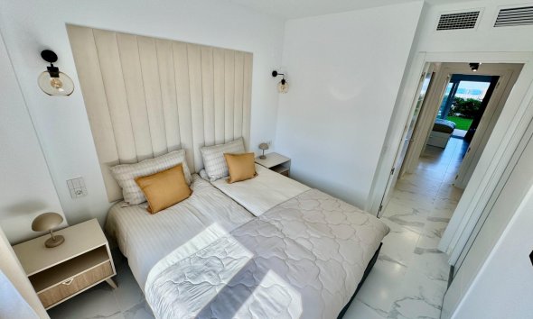 Resale - Apartment - Torrevieja - Punta Prima
