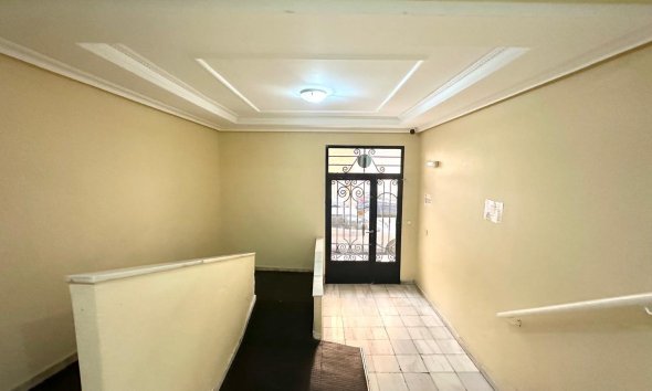 Reventa - Apartamento - Torrevieja - Acequion
