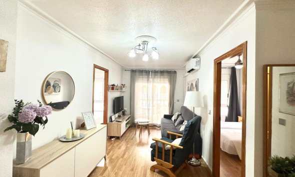Reventa - Apartamento - Torrevieja - Acequion