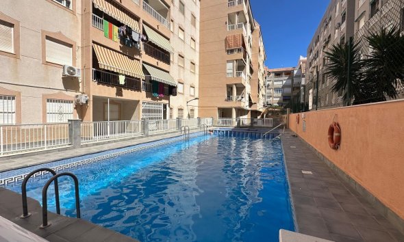 Reventa - Apartamento - Torrevieja - Acequion
