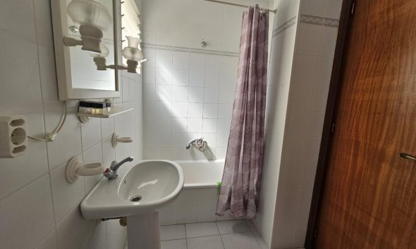 Resale - Apartment - Torrevieja - Centro