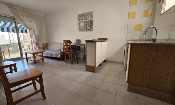 Resale - Apartment - Torrevieja - Centro