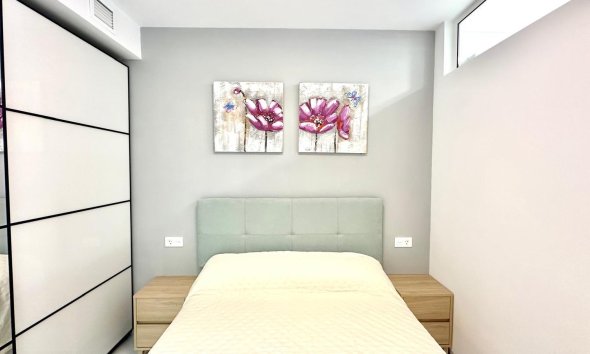 Resale - Apartment - Torrevieja - Playa del Cura