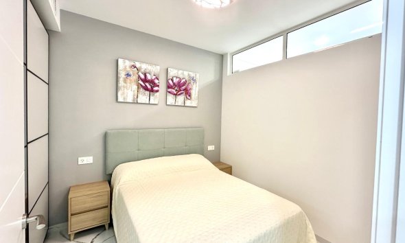 Resale - Apartment - Torrevieja - Playa del Cura