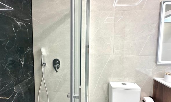Resale - Apartment - Torrevieja - Playa del Cura