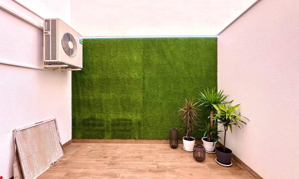 Resale - Apartment - Torrevieja - Playa del Cura