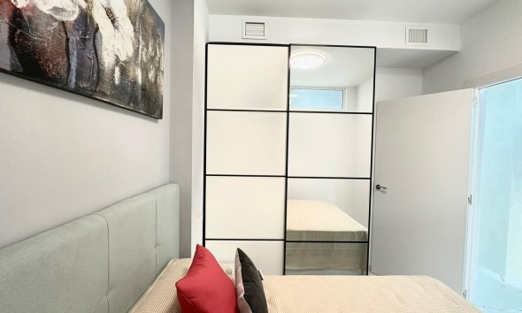Resale - Apartment - Torrevieja - Playa del Cura