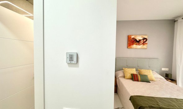 Resale - Apartment - Torrevieja - Playa del Cura