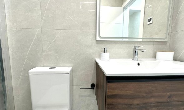 Resale - Apartment - Torrevieja - Playa del Cura