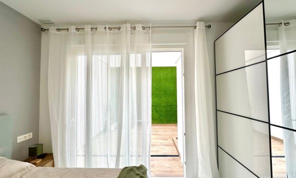 Resale - Apartment - Torrevieja - Playa del Cura