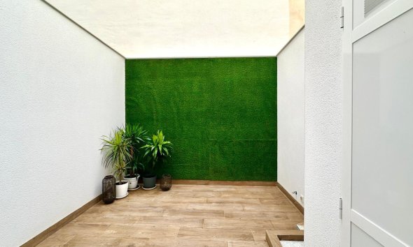 Resale - Apartment - Torrevieja - Playa del Cura