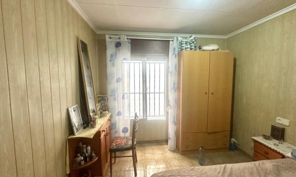 Resale - Villa - Torrevieja - Playa del Cura