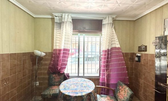 Resale - Villa - Torrevieja - Playa del Cura