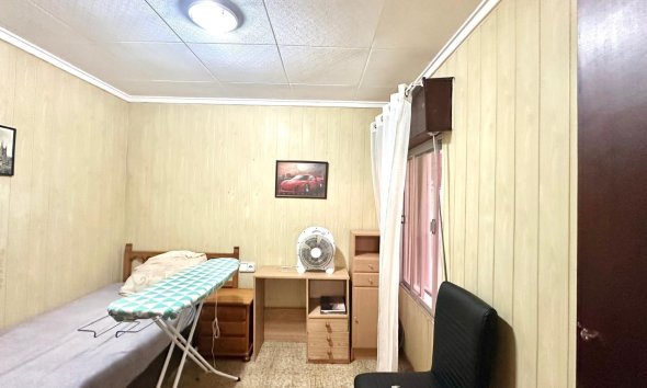 Resale - Villa - Torrevieja - Playa del Cura