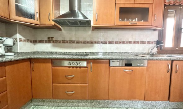 Resale - Apartment / Duplex - Torrevieja