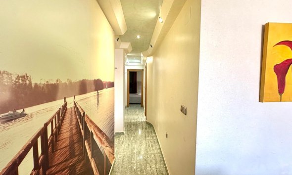 Resale - Apartment / Duplex - Torrevieja