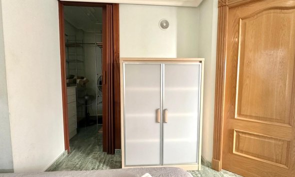 Resale - Apartment / Duplex - Torrevieja