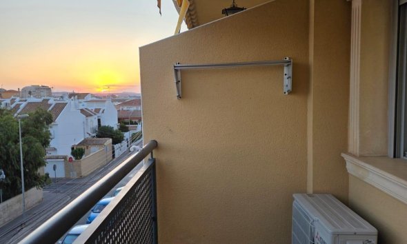 Resale - Apartment - Torrevieja - Playa del Cura
