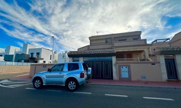 Reventa - Adosado - Torrevieja - La siesta