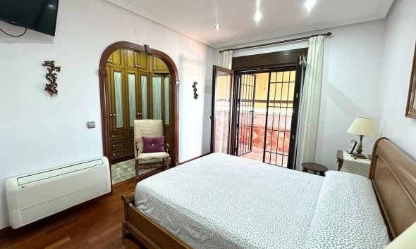 Reventa - Adosado - Torrevieja - La siesta
