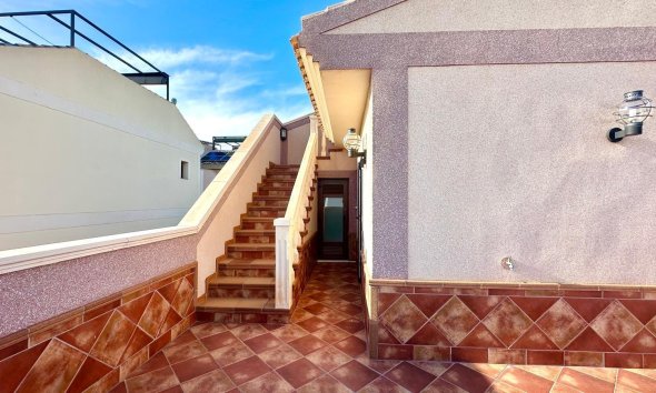 Reventa - Adosado - Torrevieja - La siesta