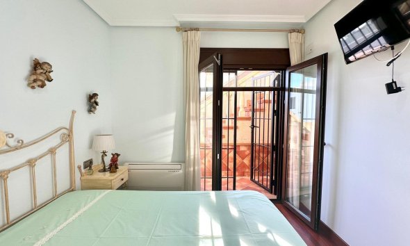 Reventa - Adosado - Torrevieja - La siesta