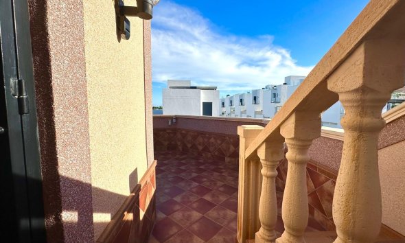 Reventa - Adosado - Torrevieja - La siesta