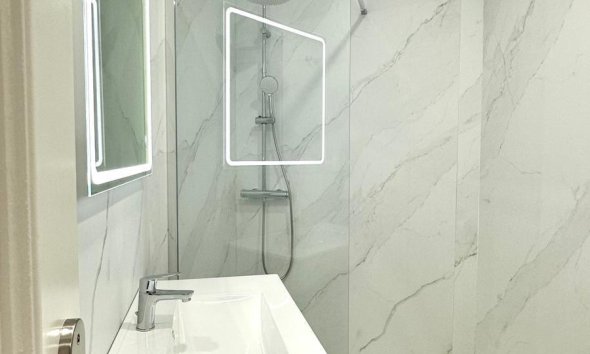 Reventa - Apartamento - Torrevieja - La Mata