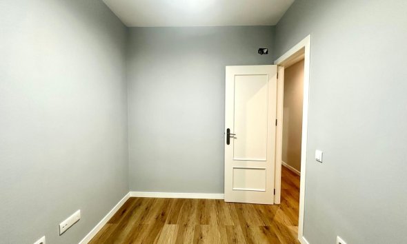 Reventa - Apartamento - Torrevieja - La Mata