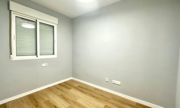 Reventa - Apartamento - Torrevieja - La Mata