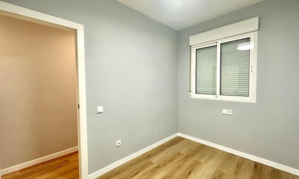 Reventa - Apartamento - Torrevieja - La Mata