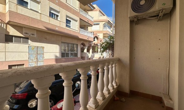 Reventa - Apartamento - Torrevieja - La Mata