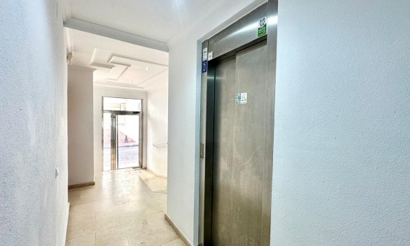 Reventa - Apartamento - Torrevieja - La Mata