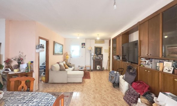 Resale - Apartment - Torrevieja - Estacion de autobuses