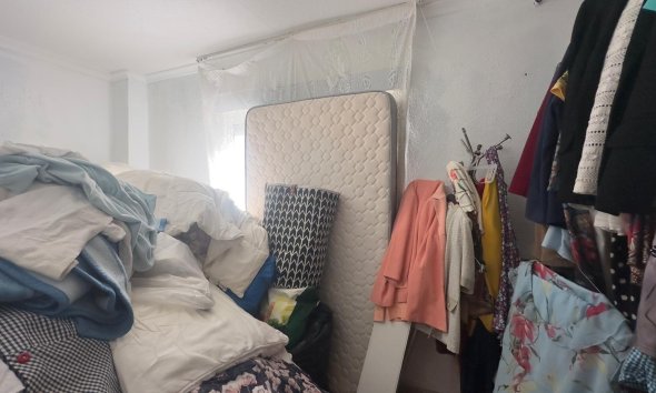 Resale - Apartment - Torrevieja - Estacion de autobuses