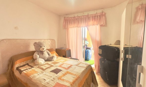 Resale - Apartment - Torrevieja - Estacion de autobuses