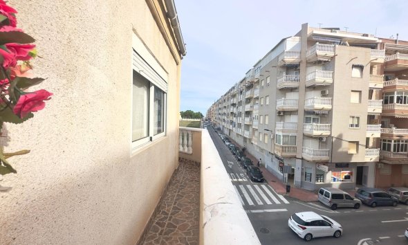 Resale - Apartment - Torrevieja - Estacion de autobuses